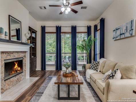 48 Montaigne San Antonio TX 78258