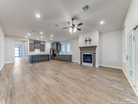 141 Mescalero Boerne TX 78006