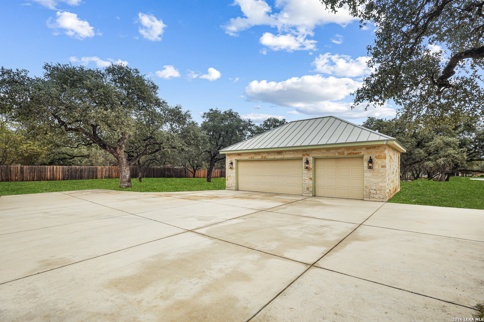 23328 Osceola Bluff San Antonio TX 78261