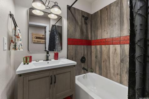 604 Schweppe Street Boerne TX 78006