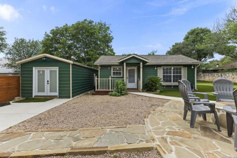 604 Schweppe Street Boerne TX 78006