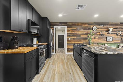 604 Schweppe Street Boerne TX 78006