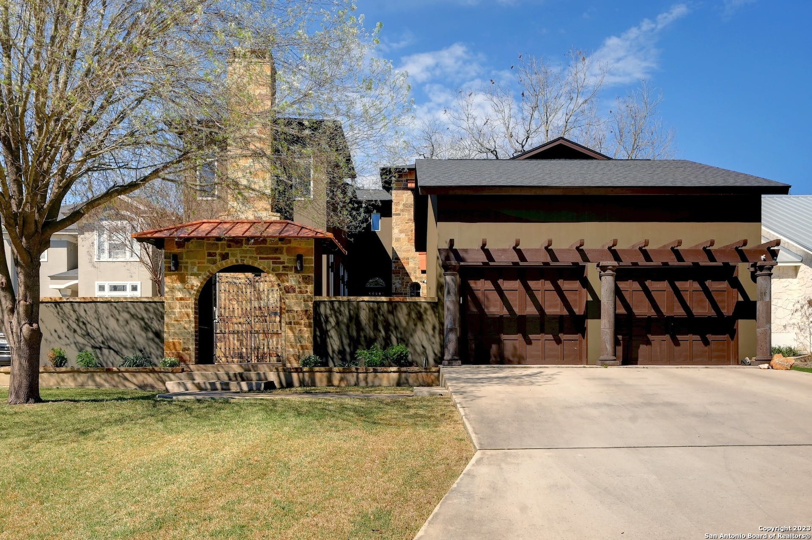 136 Paseo Del Rio Seguin TX 78155