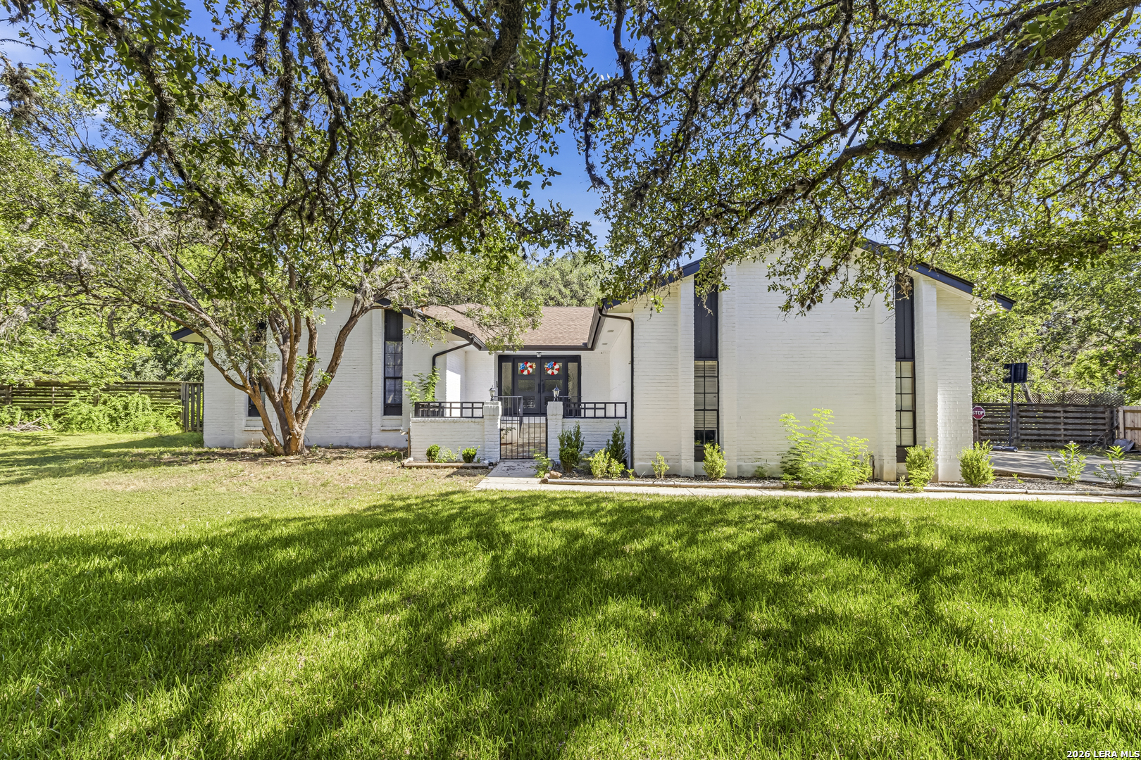 8621 Classic Oaks Lane San Antonio TX 78255