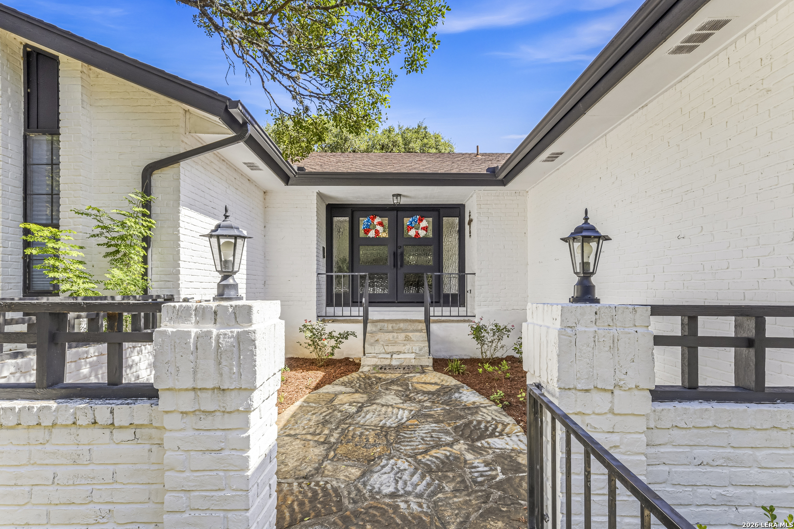 8621 Classic Oaks Lane San Antonio TX 78255