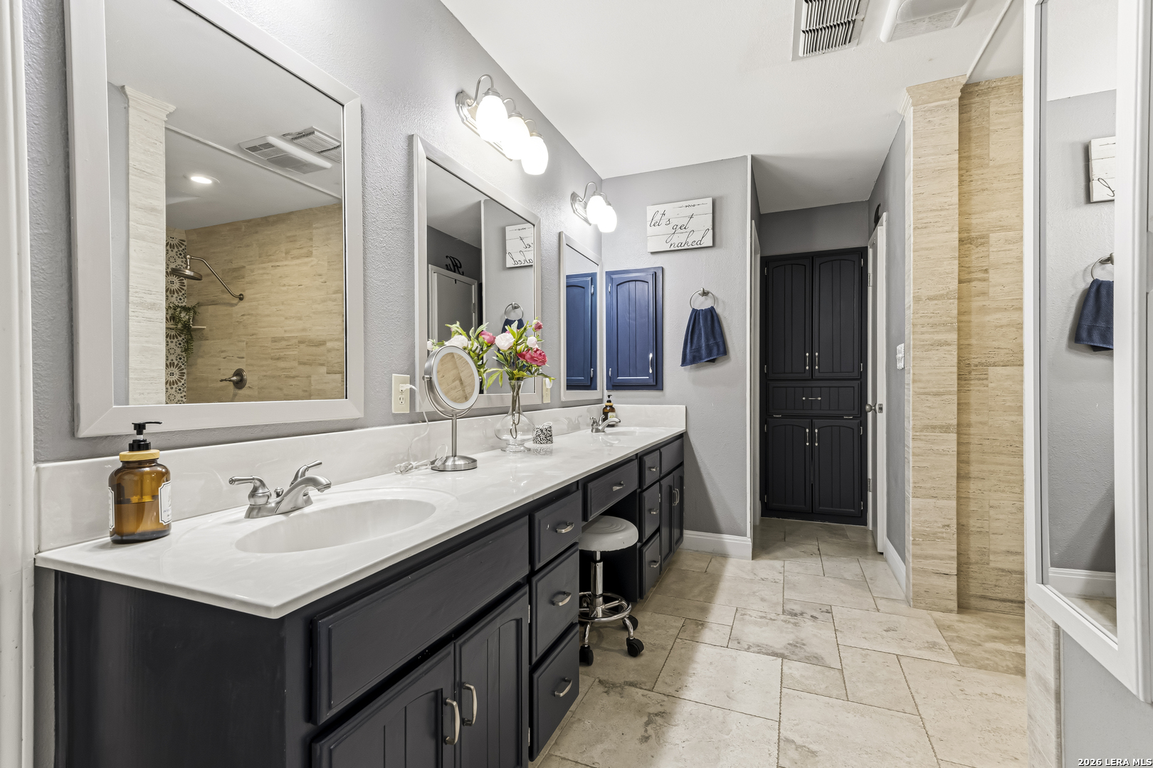 8621 Classic Oaks Lane San Antonio TX 78255
