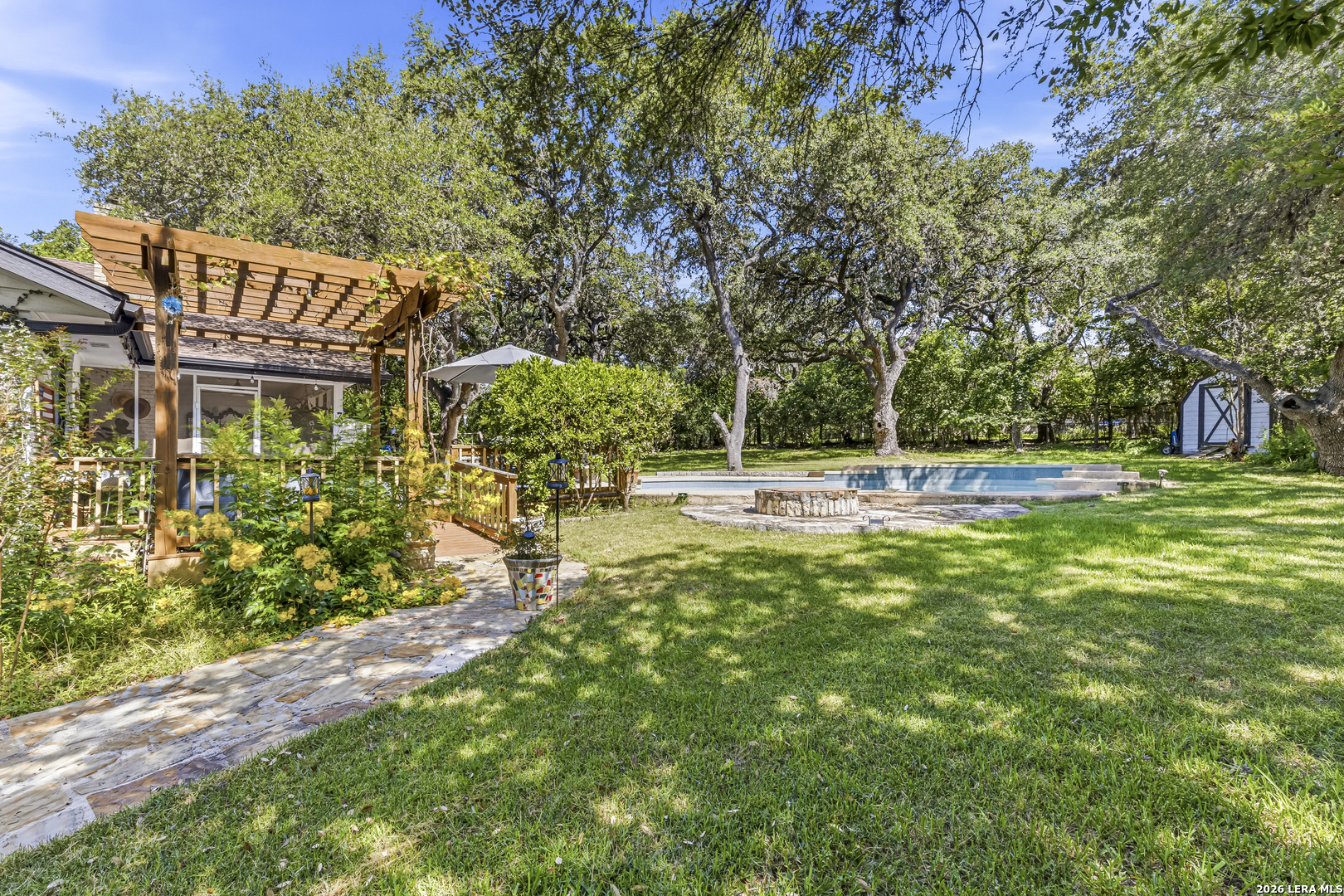 8621 Classic Oaks Lane San Antonio TX 78255