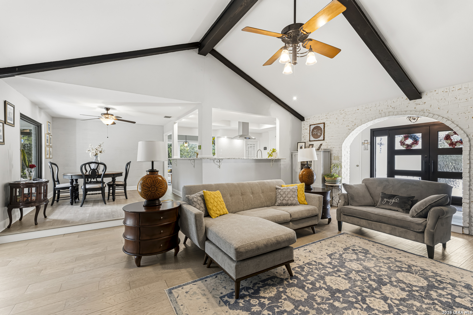 8621 Classic Oaks Lane San Antonio TX 78255