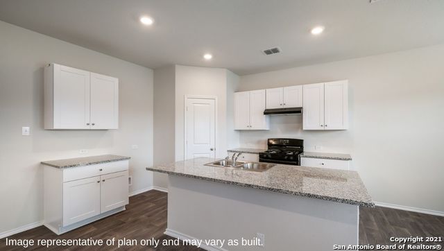 10742 Dazzle San Antonio TX 78252