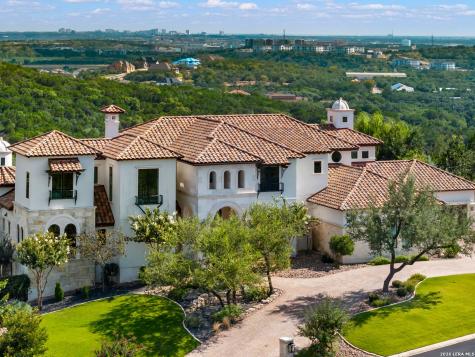 23 Grand Terrace San Antonio TX 78257