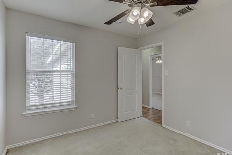 22 Sunflower Run San Antonio TX 78240