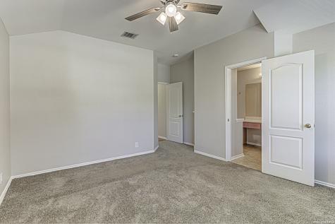 22 Sunflower Run San Antonio TX 78240