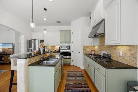 502 E Park Avenue San Antonio TX 78212