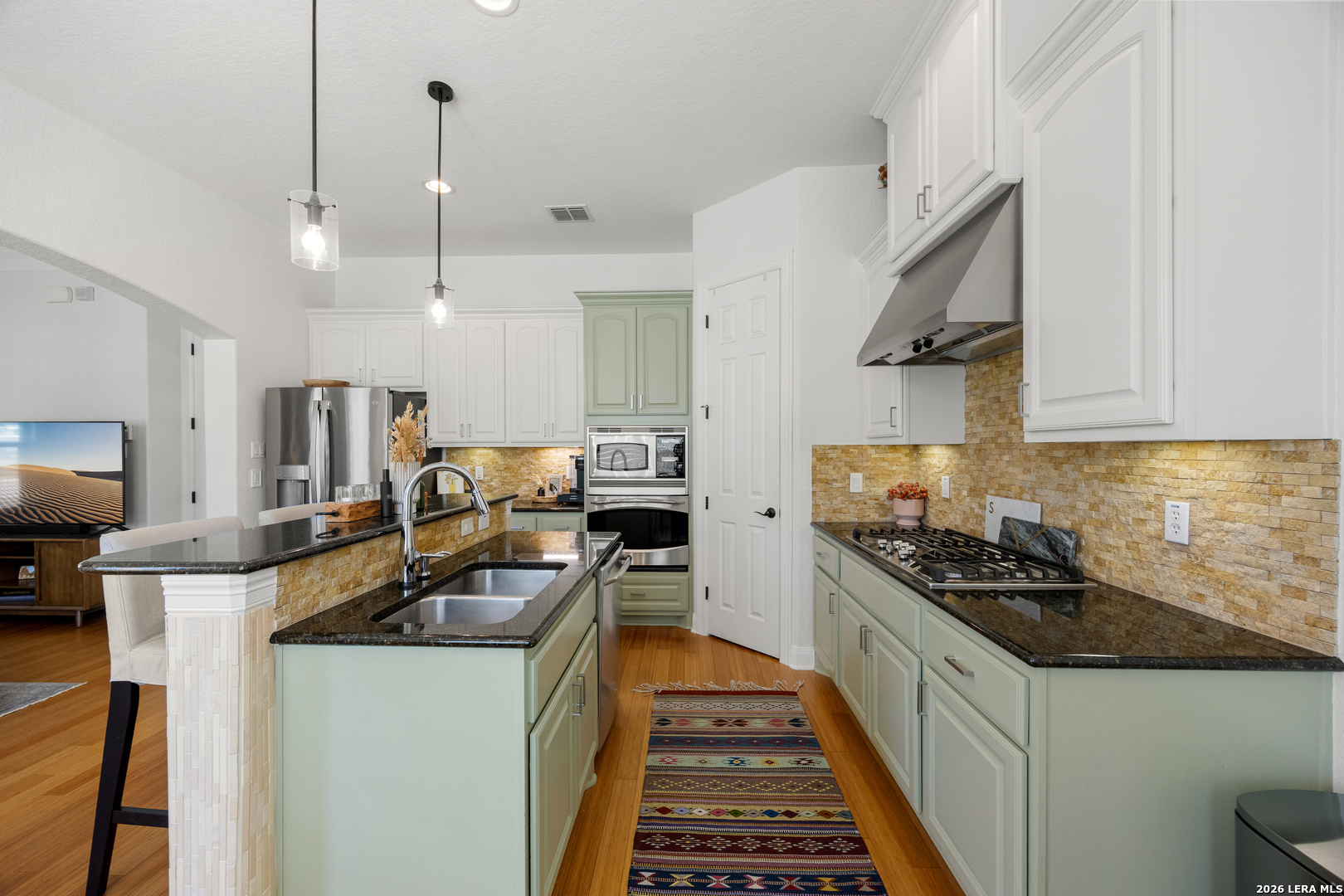 502 E Park Avenue San Antonio TX 78212