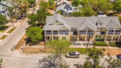 502 E Park Avenue San Antonio TX 78212