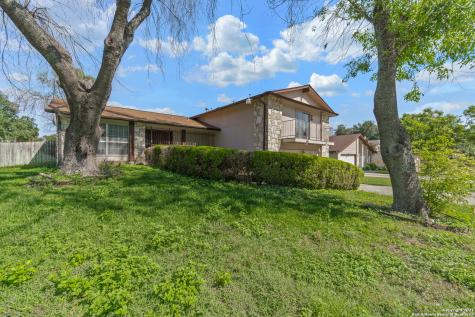 1011 Hayloft Lane San Antonio TX 78245