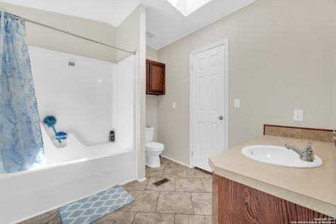13808 Greenwood Road Atascosa TX 78002