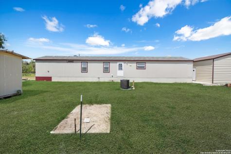 13808 Greenwood Road Atascosa TX 78002