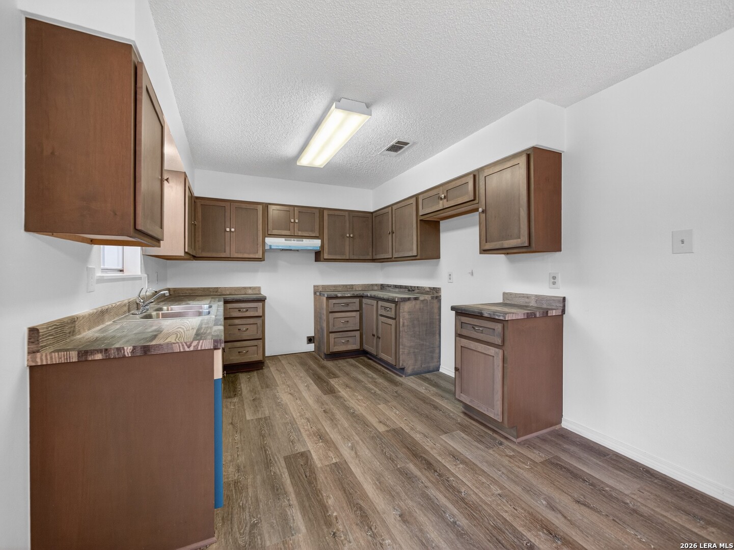 119 High Meadow Drive Pleasanton TX 78064