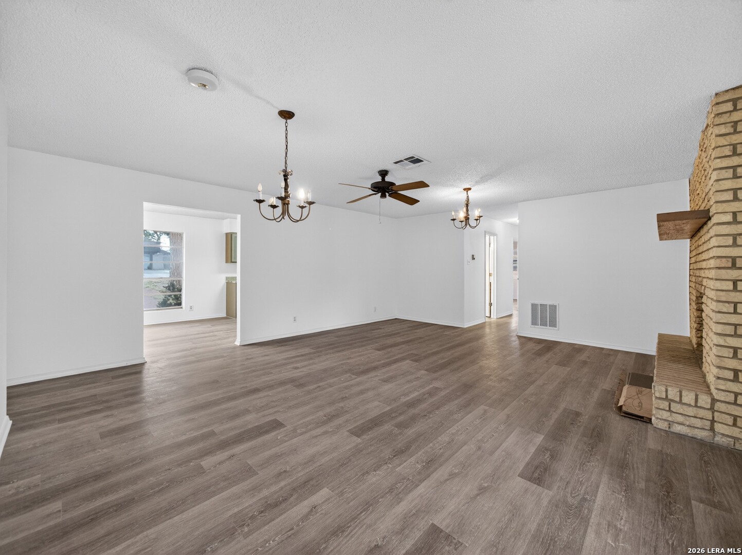 119 High Meadow Drive Pleasanton TX 78064