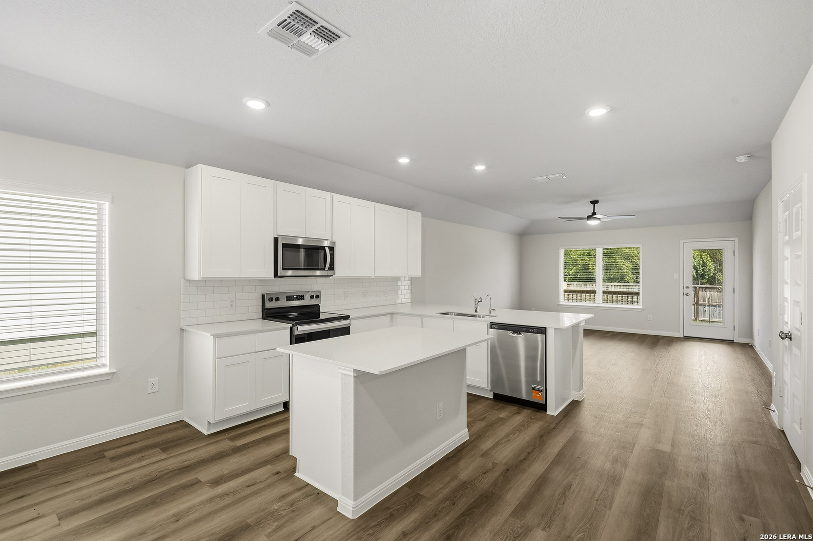 8506 Smithers Avenue San Antonio TX 78252