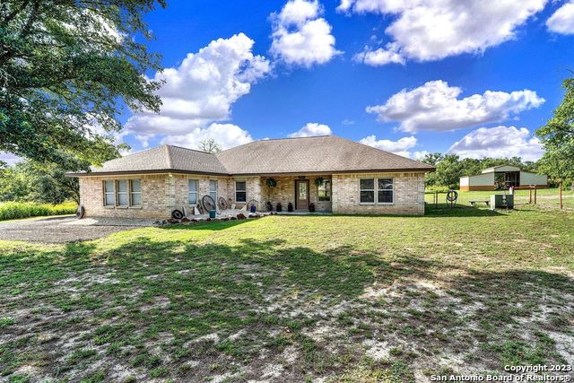 161 Black Jack Road La Vernia TX 78121