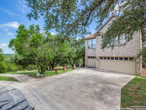 815 Highland Knoll San Antonio TX 78260