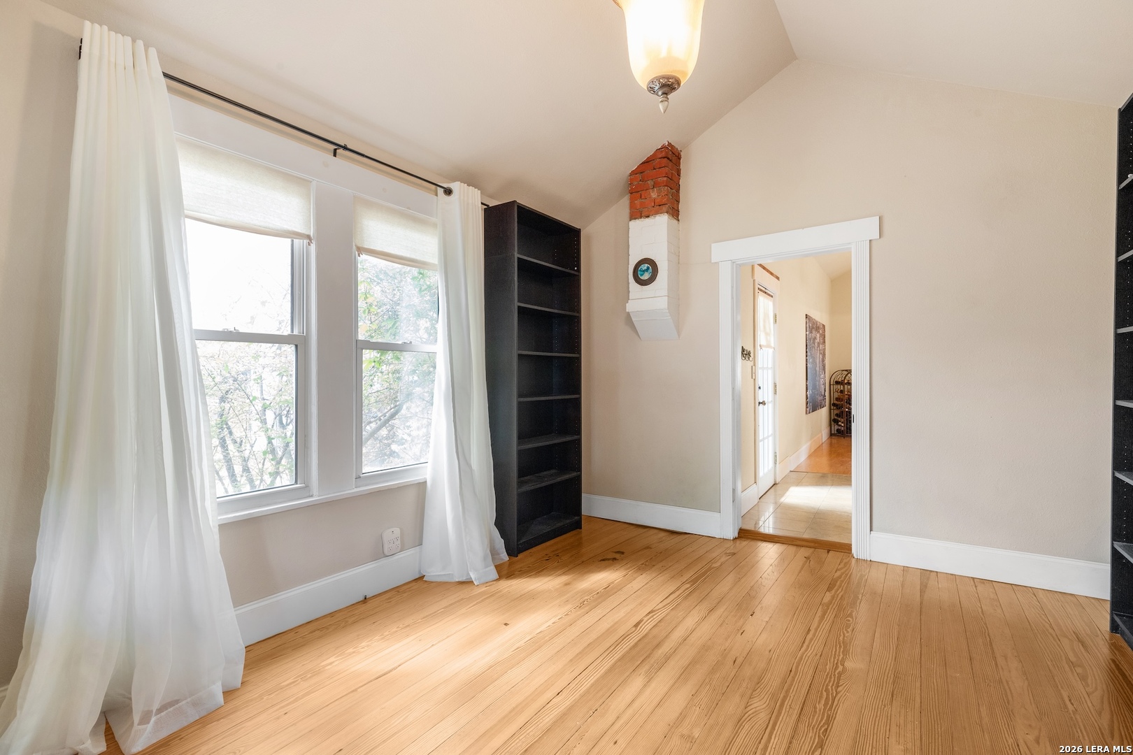 606 Franklin Fredericksburg TX 78624