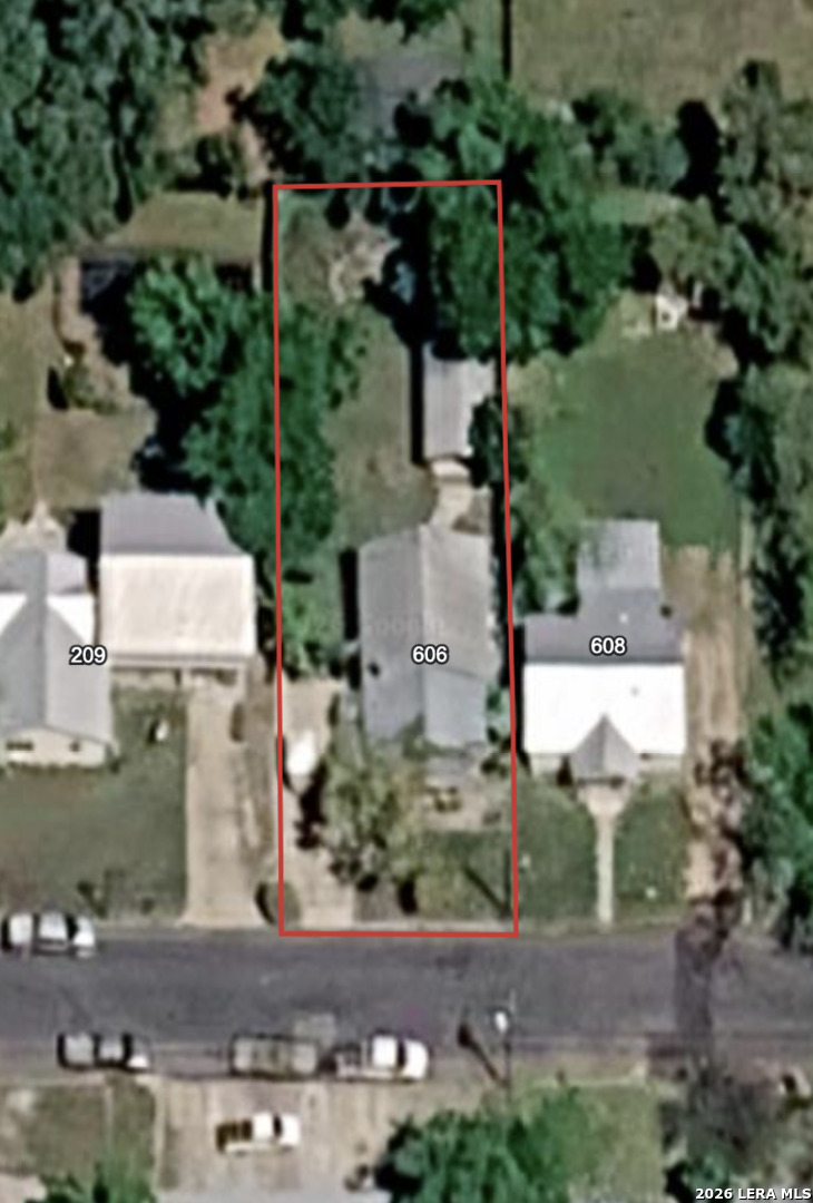 606 Franklin Fredericksburg TX 78624