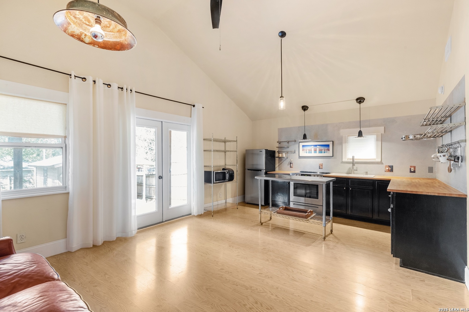 606 Franklin Fredericksburg TX 78624