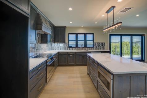 2934 Colleen Canyon Lake TX 78133