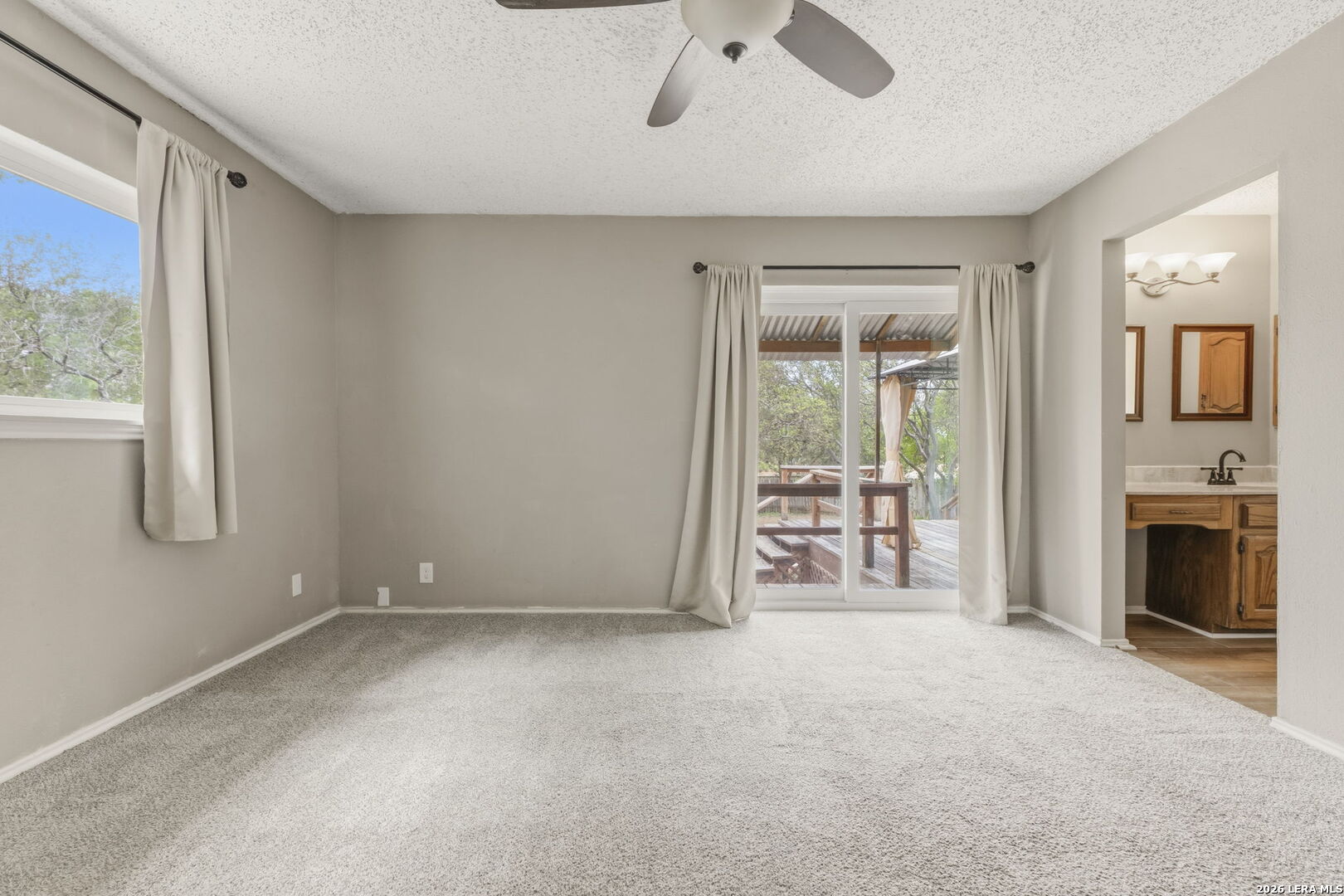 5010 Hawk Nest San Antonio TX 78250