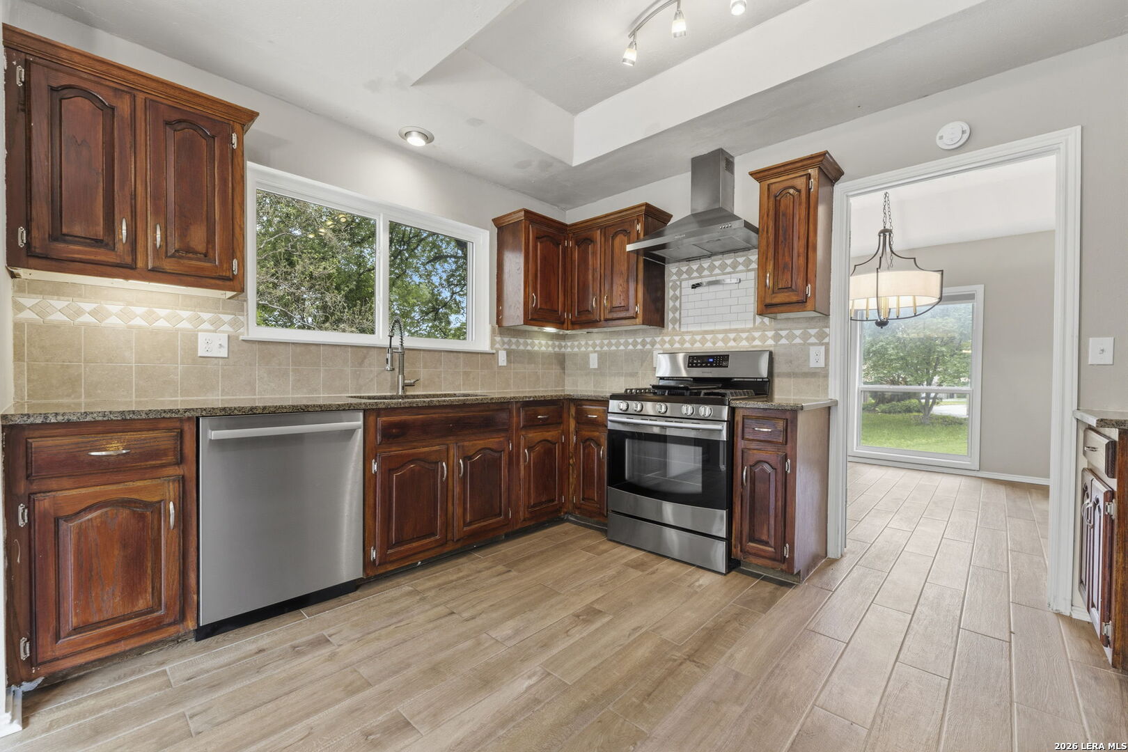5010 Hawk Nest San Antonio TX 78250