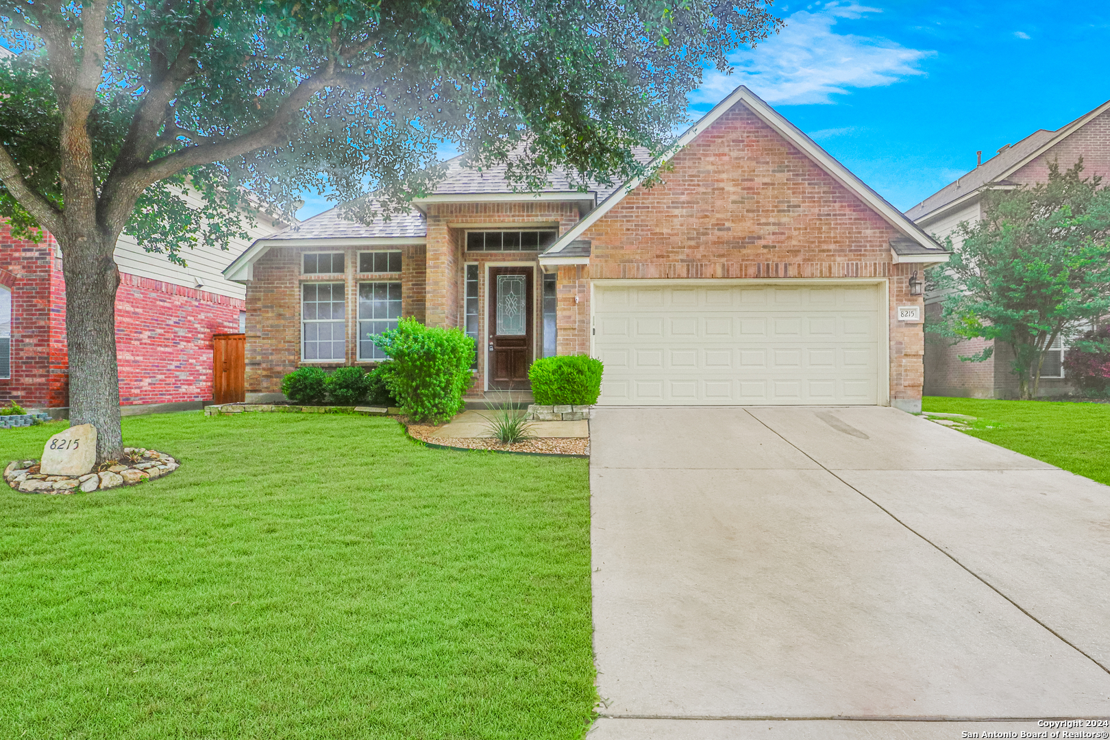 8215 Taos Creek San Antonio TX 78255