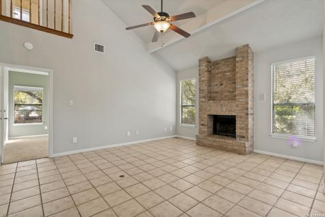 3512 William Scarbrough Schertz TX 78154