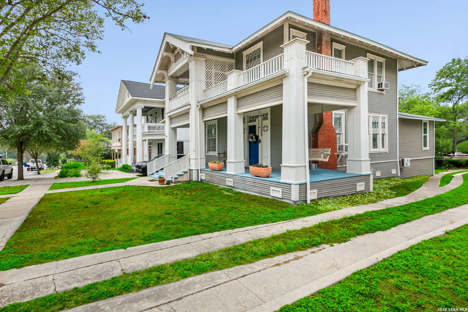 525 W Magnolia Avenue San Antonio TX 78212