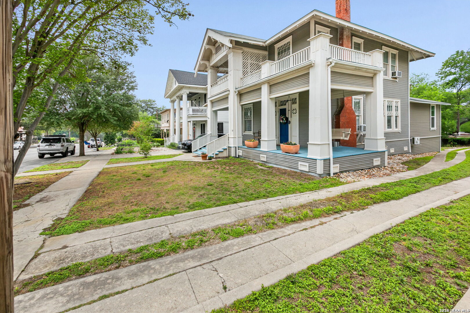 525 W Magnolia Avenue San Antonio TX 78212