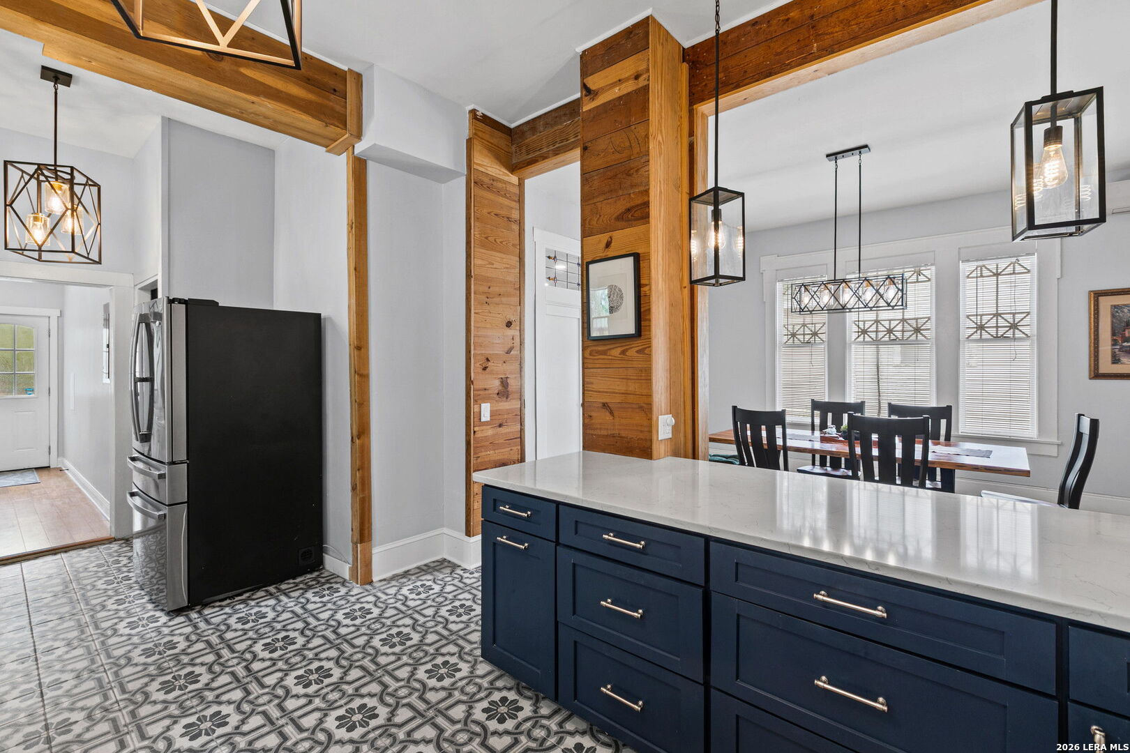 525 W Magnolia Avenue San Antonio TX 78212