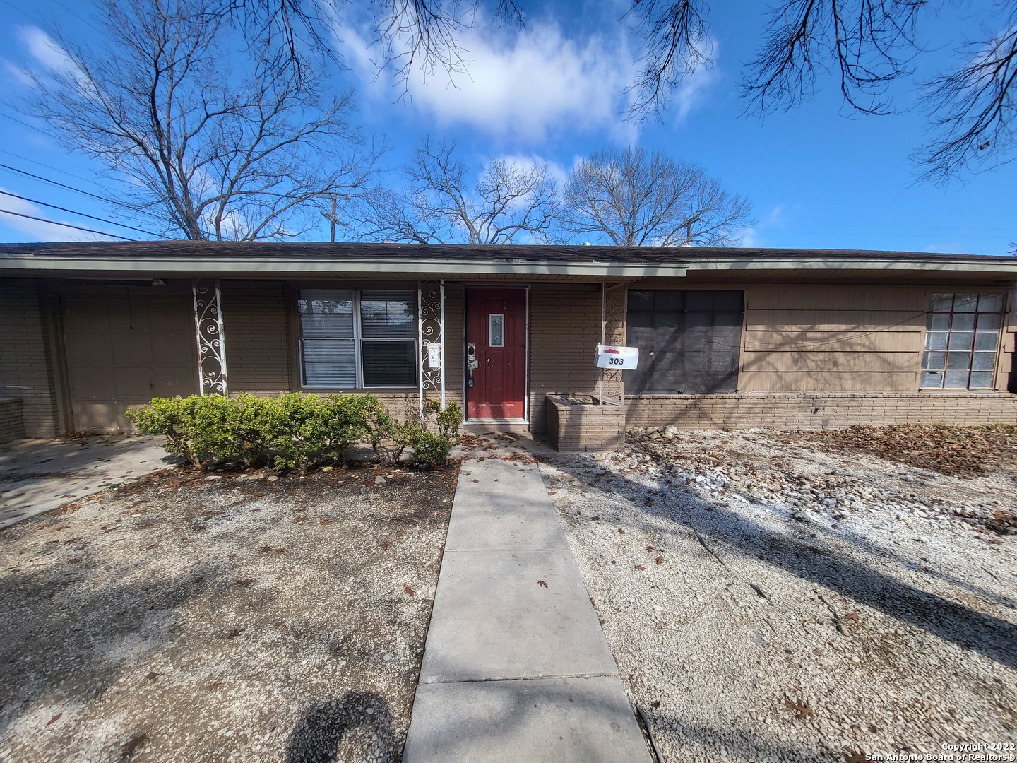 303 Cresham Drive San Antonio TX 78218