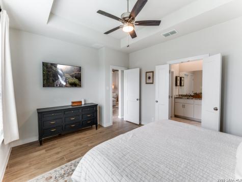 1052 Slight Street New Braunfels TX 78130
