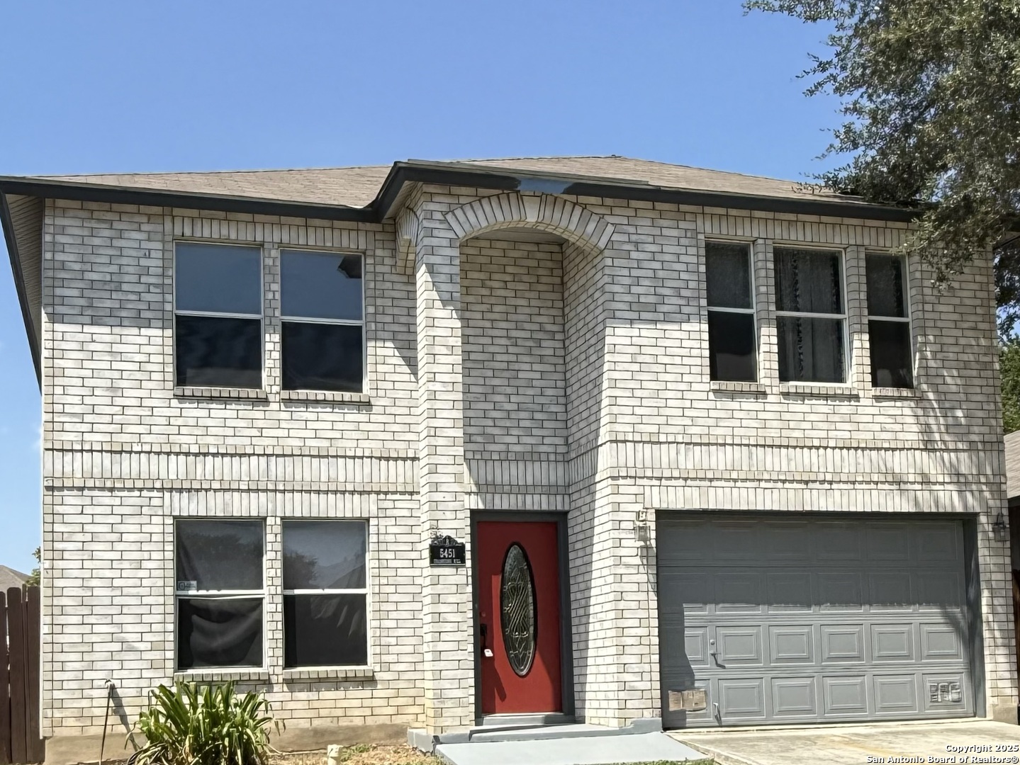 5451 Champions Hill San Antonio TX 78233