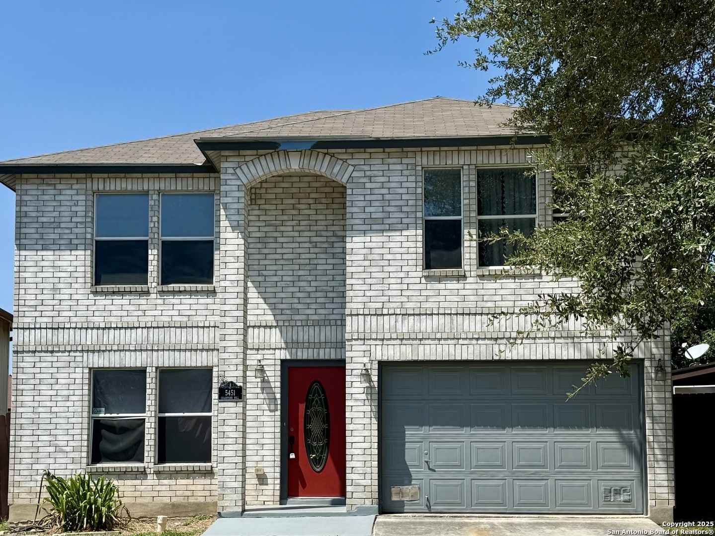 5451 Champions Hill San Antonio TX 78233