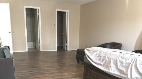 5451 Champions Hill San Antonio TX 78233
