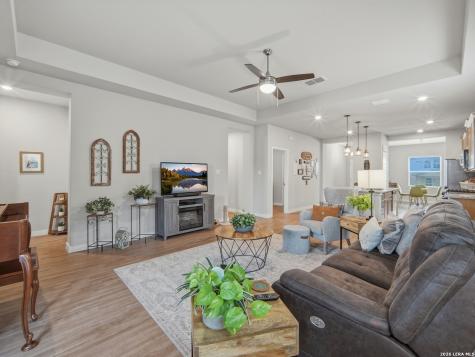 15501 Jake Crossing San Antonio TX 78253