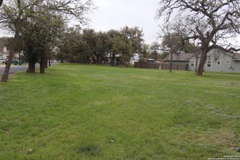 103 Aransas Pass Boerne TX 78006