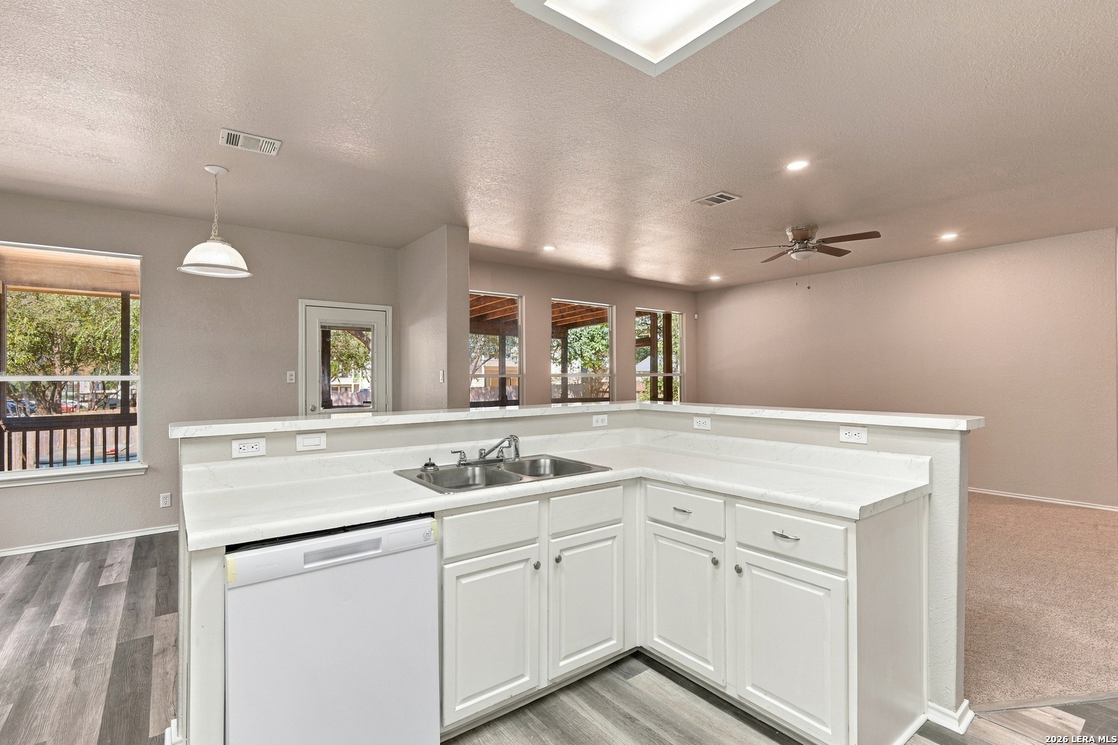 4727 Osborn Glade San Antonio TX 78247