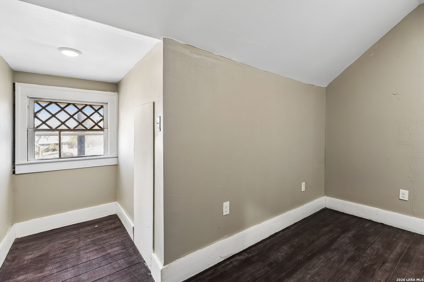 339 W Woodlawn Avenue San Antonio TX 78212