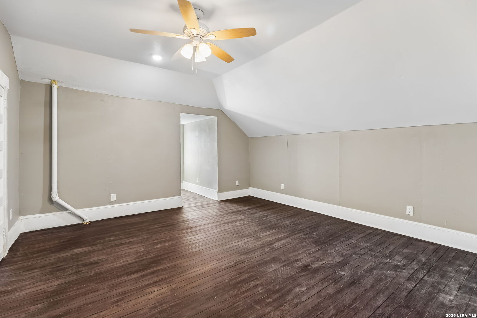 339 W Woodlawn Avenue San Antonio TX 78212