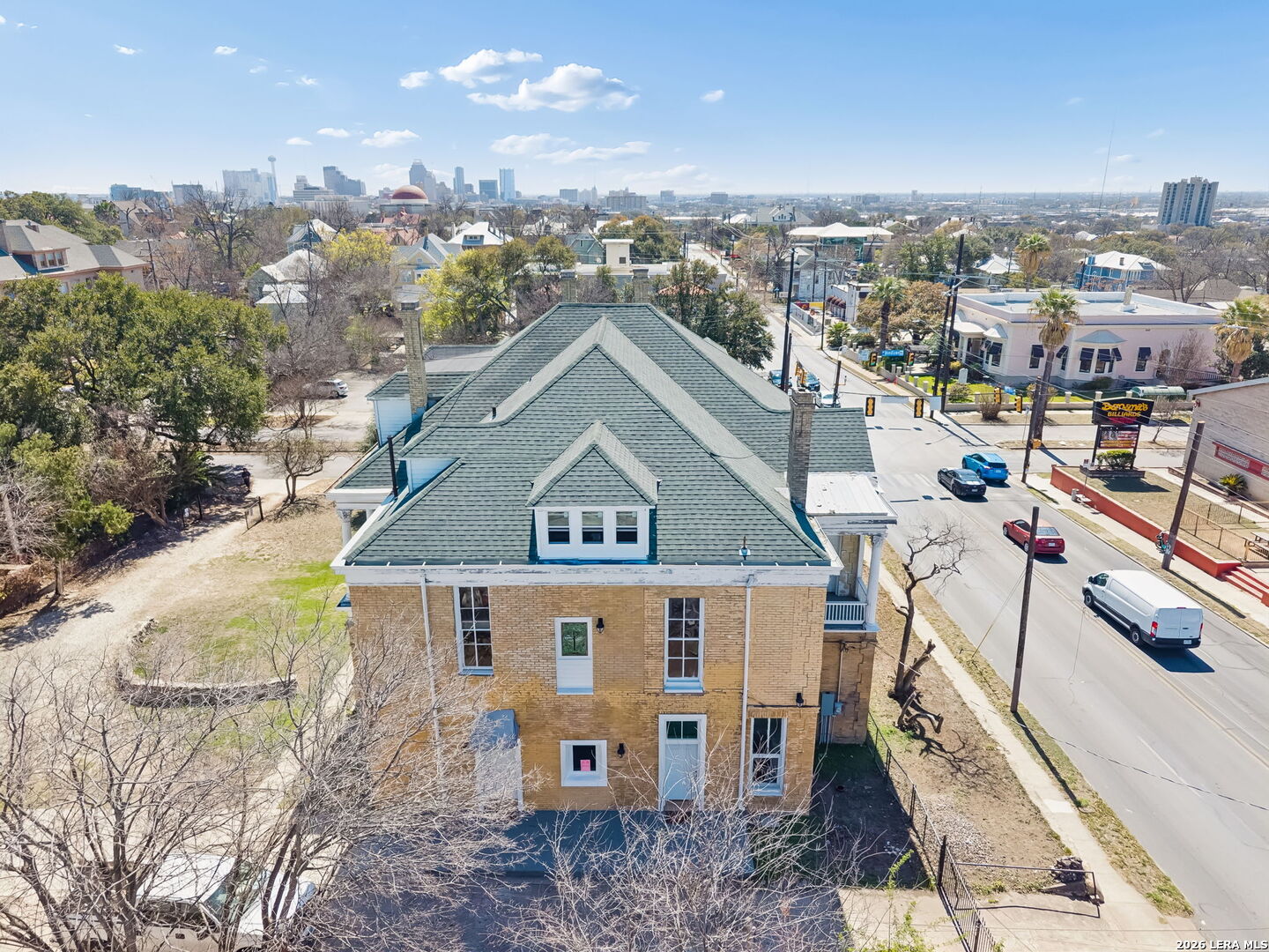 339 W Woodlawn Avenue San Antonio TX 78212