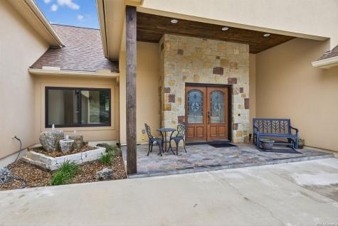 1076 Saddleback Ridge Trail Bandera TX 78003
